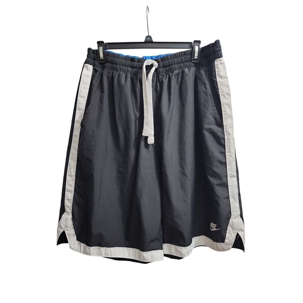 Nike Men's Athletic Shorts Drawstring Waist Lightweight Workout Gym‎ Casual L